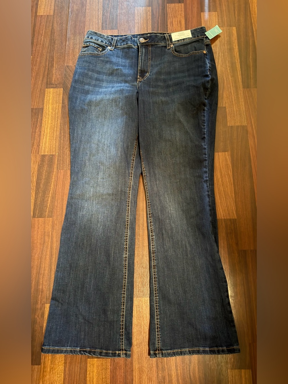 New with Tags Women’s Maurice’s Classic Slim Boot Curvy Fit Dark Wash Size 16